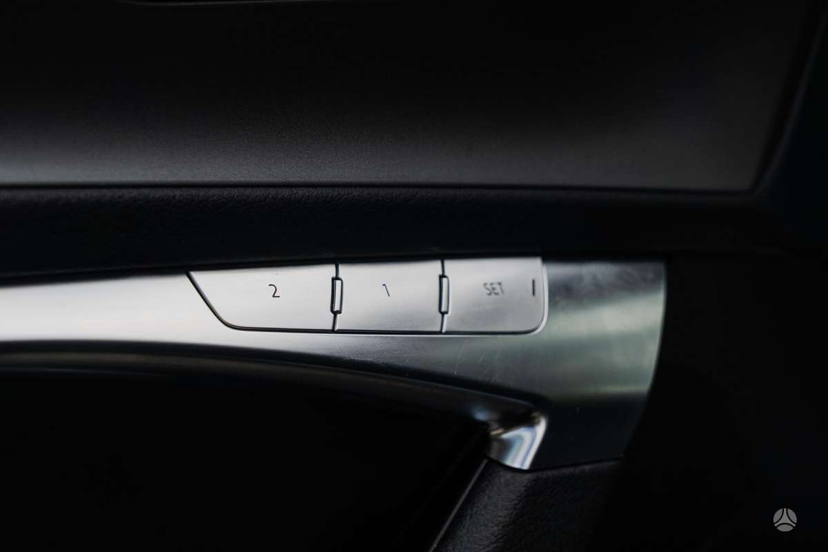 Audi A6 allroad, 3.0 l., Универсал