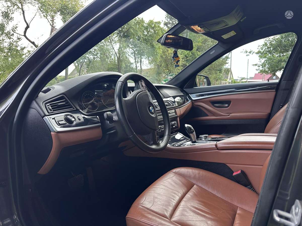 BMW 520, 2.0 l., universalas