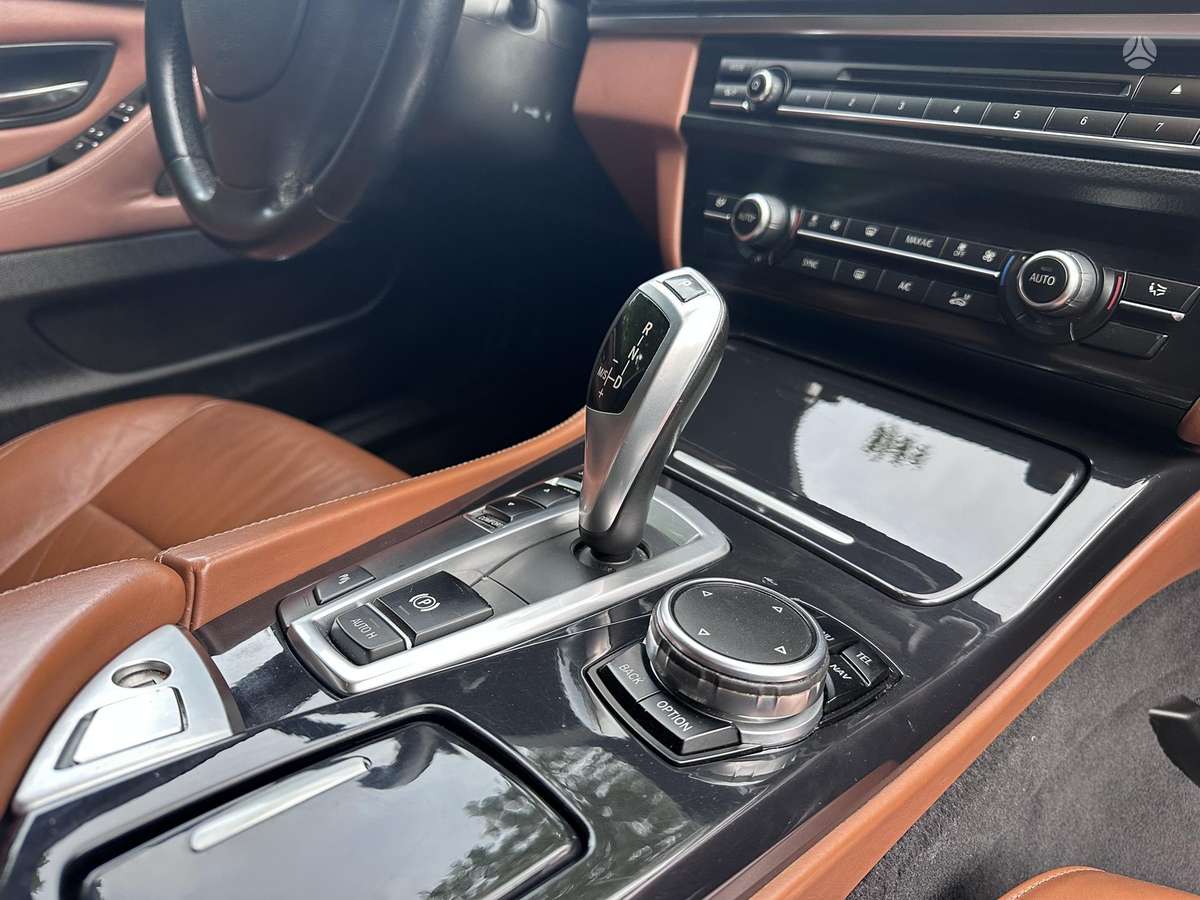 BMW 520, 2.0 l., wagon
