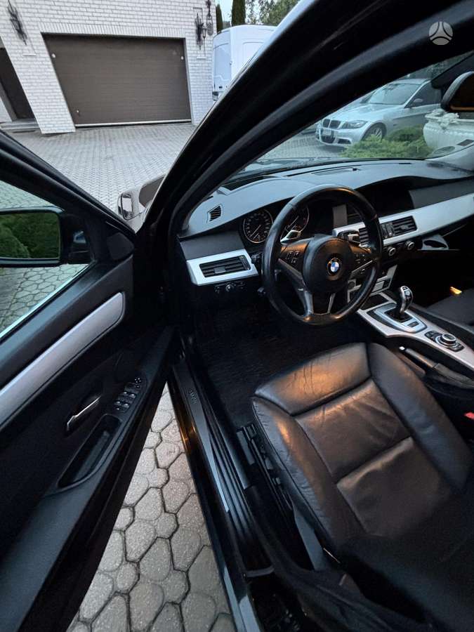 BMW 535, Универсал