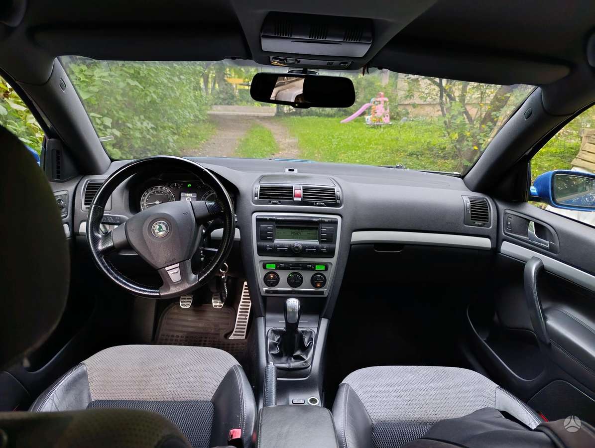 Škoda Octavia - 9