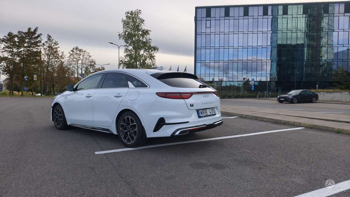 Kia ProCeed, 1.5 l., Универсал
