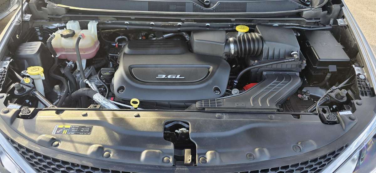 Chrysler Pacifica, 3.6 l., Минивэн