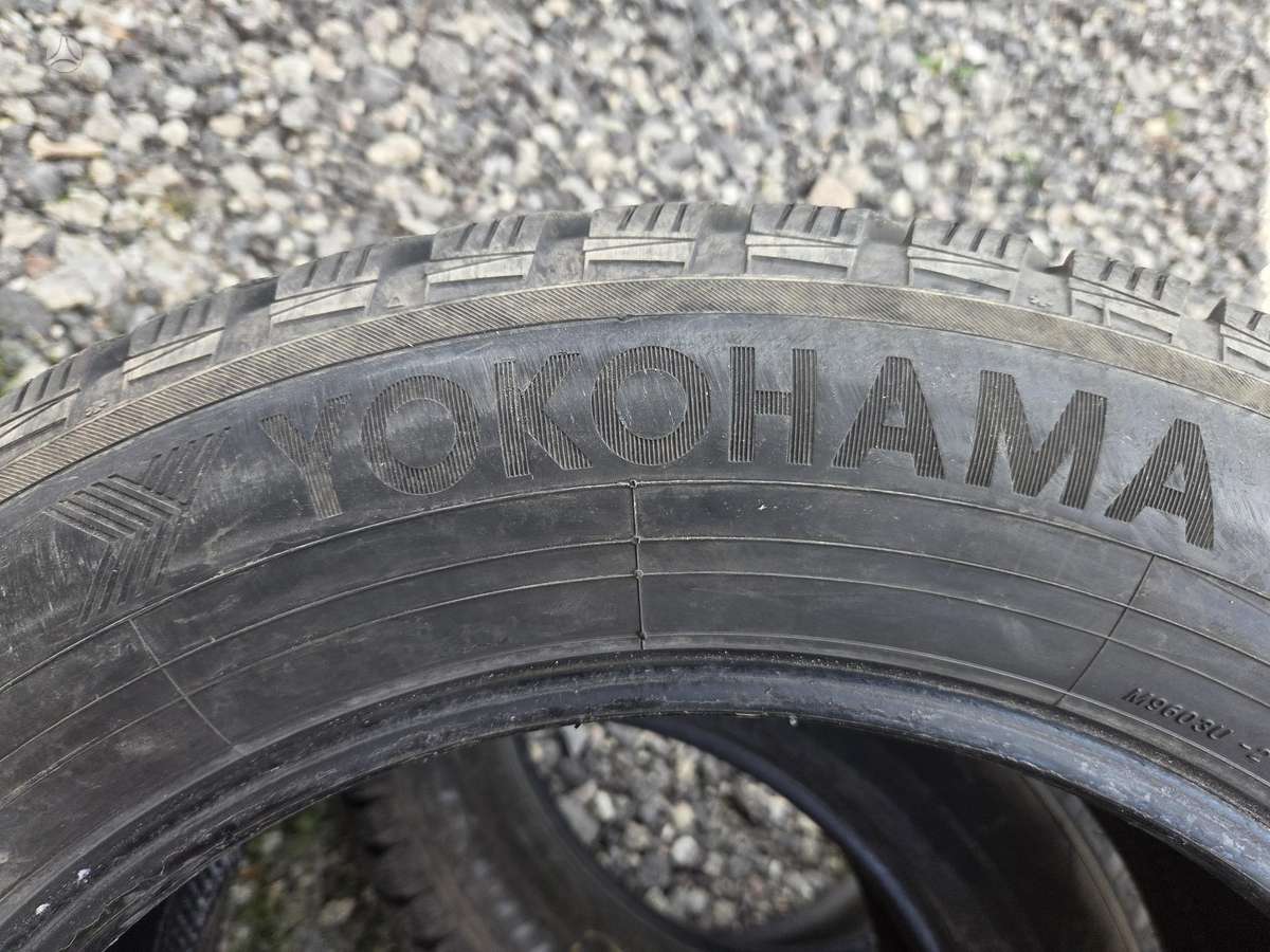 Yokohama, winter 235/60 R18