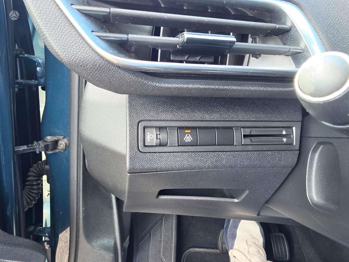 Peugeot 5008 - 12