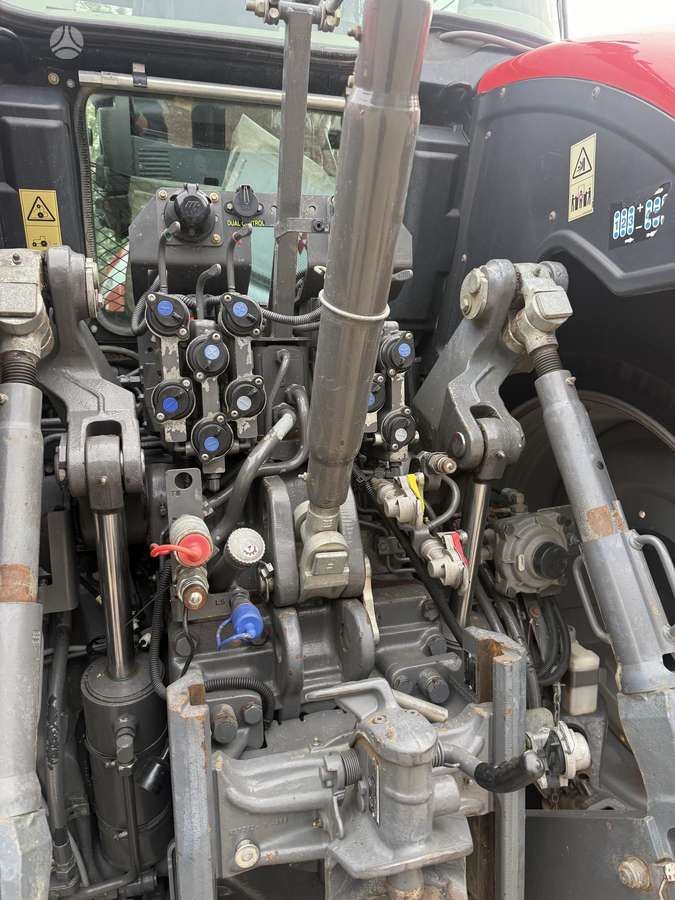 Massey Ferguson 8727 Dyna-VT, тракторы