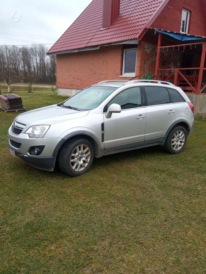 Opel Antara, 2.2 l., off-road / crossover