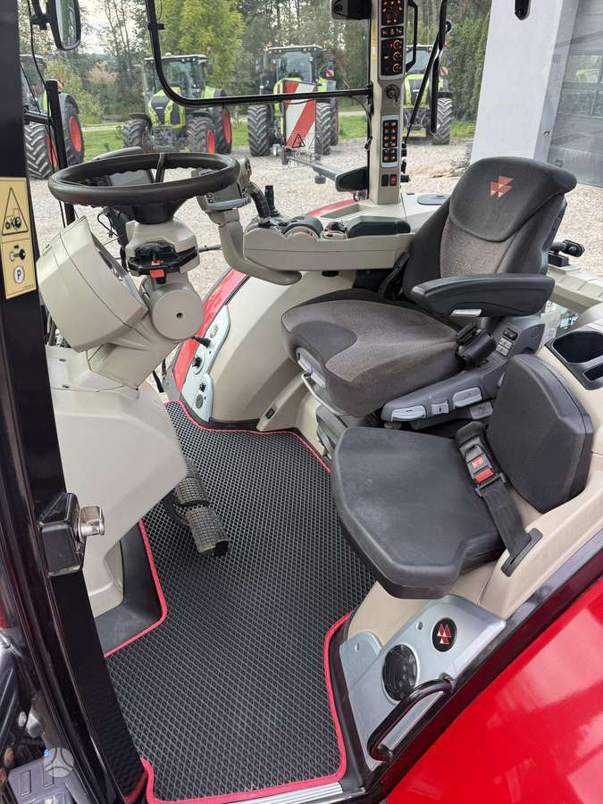 Massey Ferguson 8727 Dyna-VT, тракторы