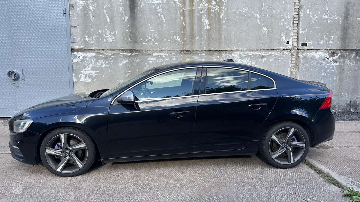 Volvo S60 - 3