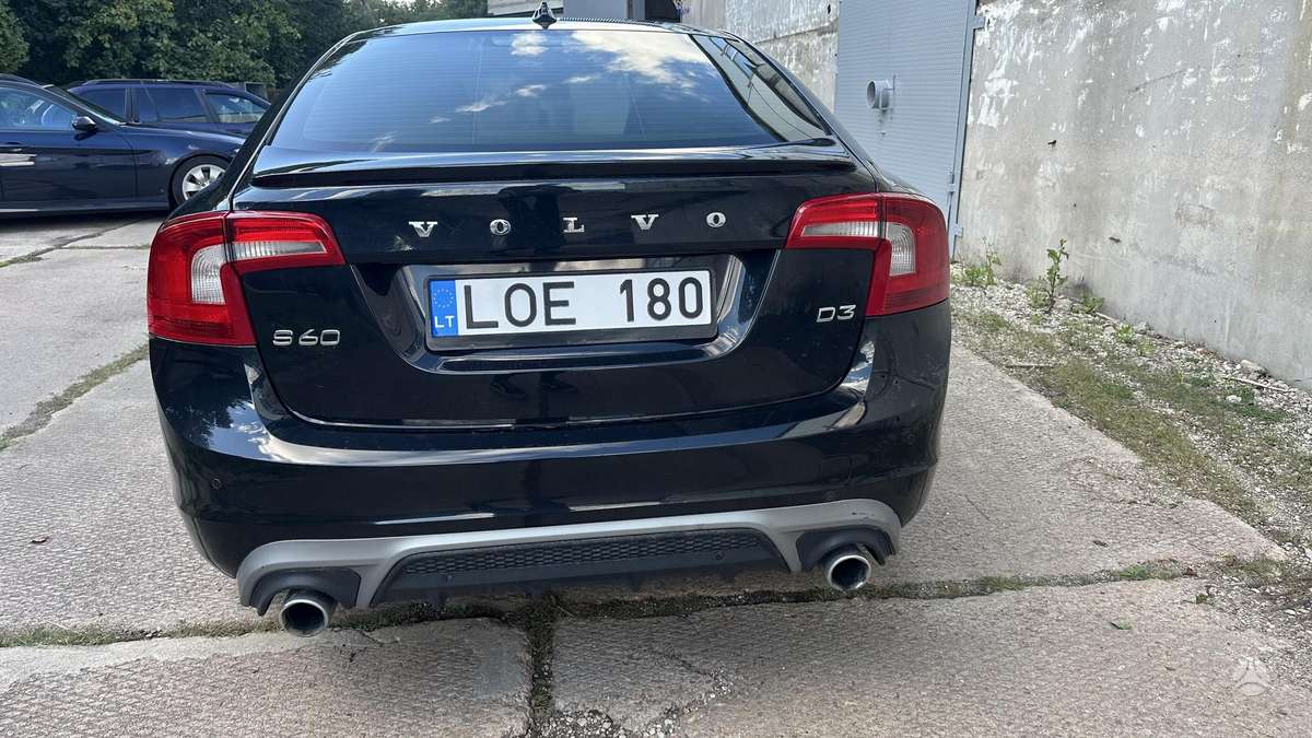 Volvo S60 - 5