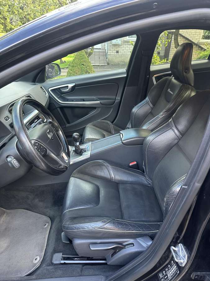 Volvo S60 - 9