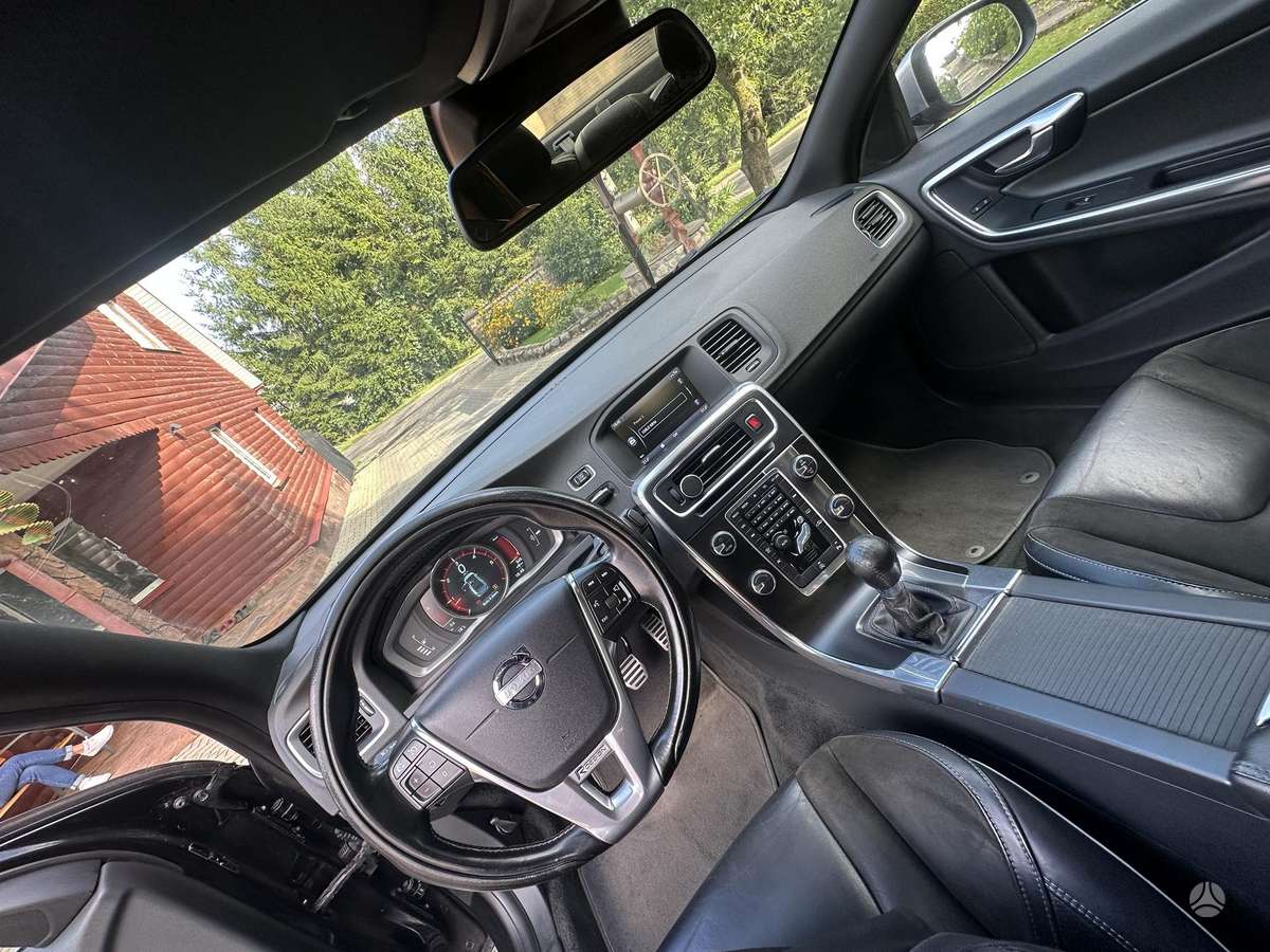 Volvo S60 - 10
