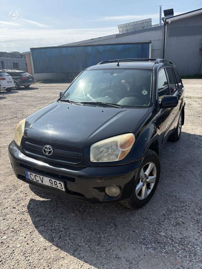 Toyota RAV4 - 2