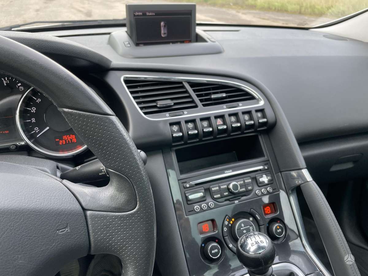 Peugeot 3008 - 12