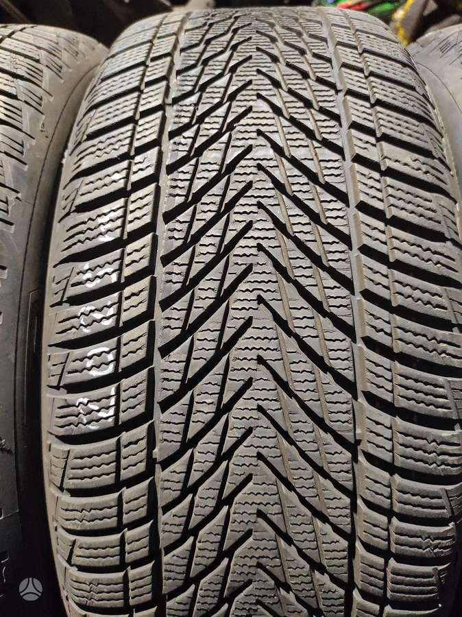 Pirelli, žieminės 235/45 R18