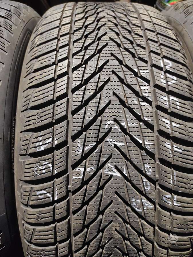 Pirelli, žieminės 235/45 R18