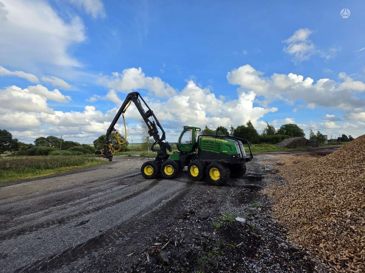 John Deere 1270g, medkirtės