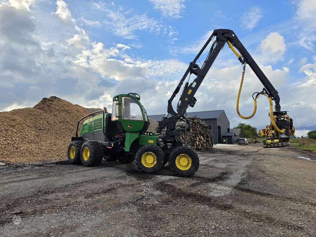 John Deere 1270g, medkirtės