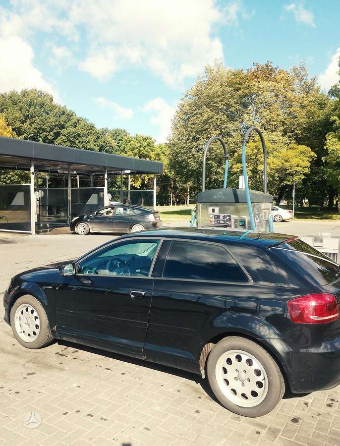 Audi A3, 1.6 l., Хэтчбек