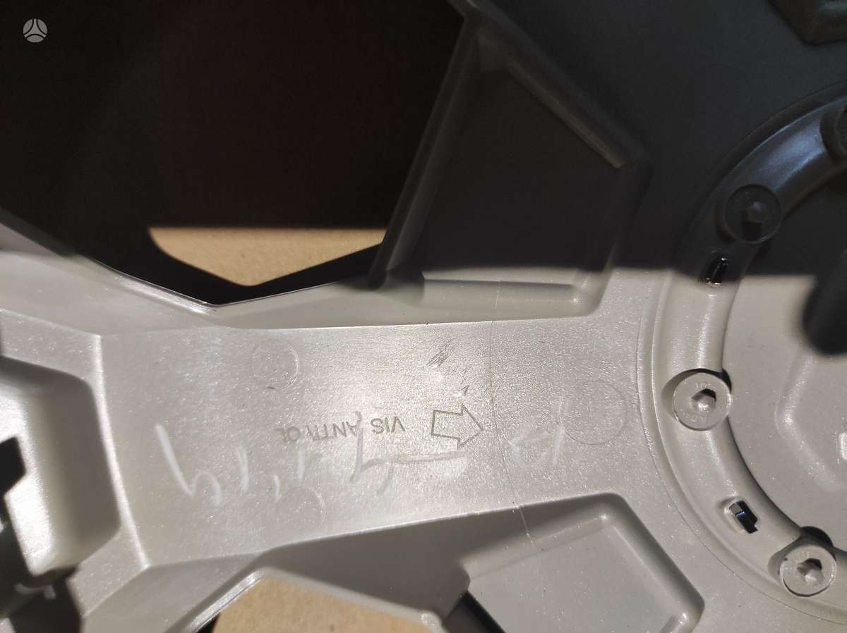 Renault, wheel covers, R16