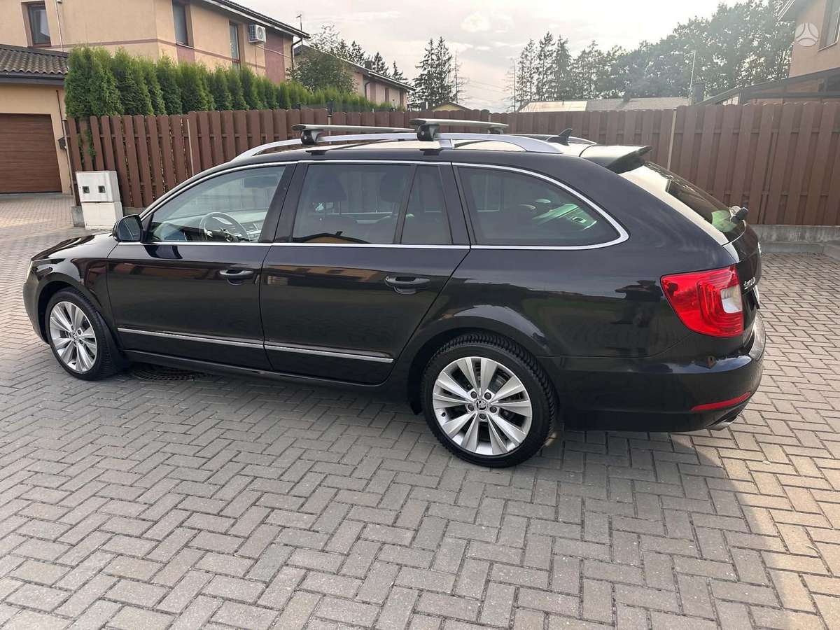 Škoda Superb - 2