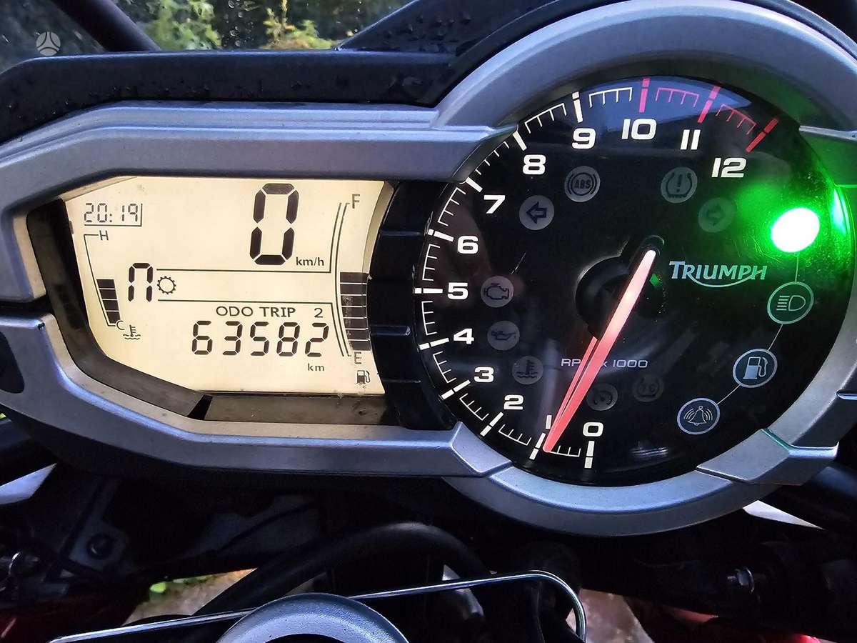 Triumph Tiger 1200cc, kruīza / touring