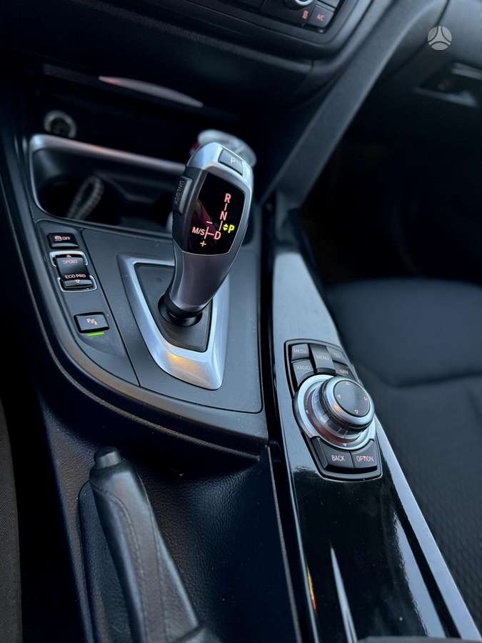 BMW 320, 2.0 l., Универсал