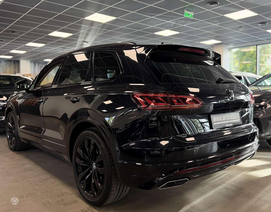 Volkswagen Touareg - 5