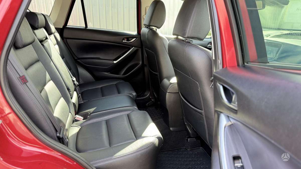 Mazda CX-5, 2.2 l., off-road / crossover