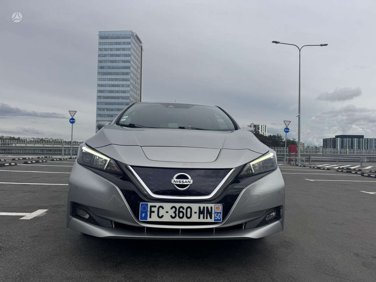 Nissan Leaf, 40 kWh, hatchback