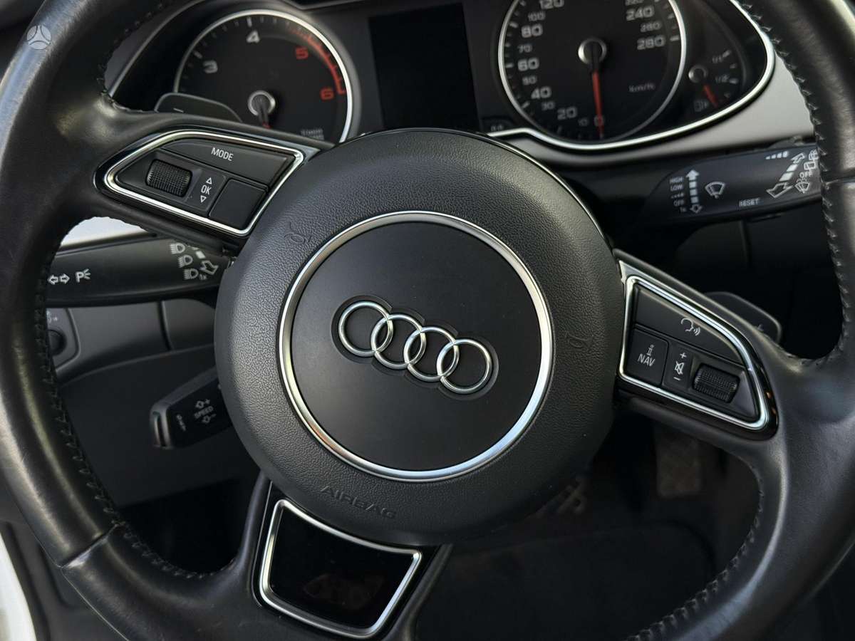 Audi A4, 2.0 l., Универсал