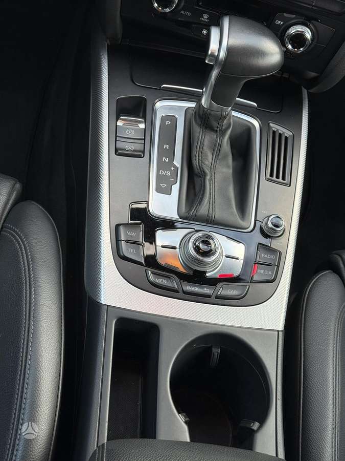 Audi A4, 2.0 l., Универсал