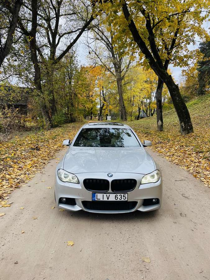 BMW 535, 3.0 l., Седан