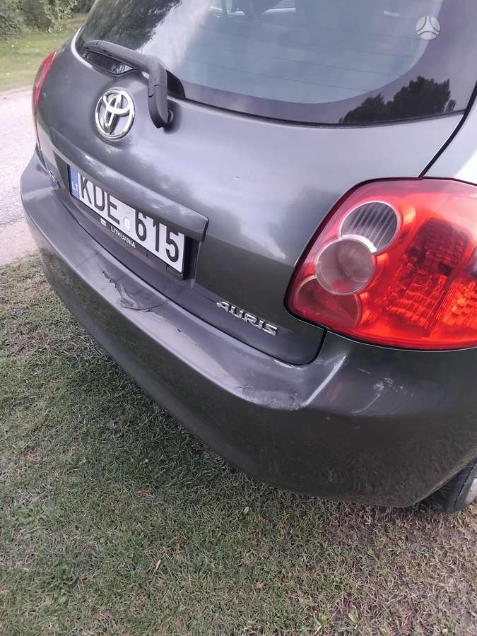 Toyota Auris - 4