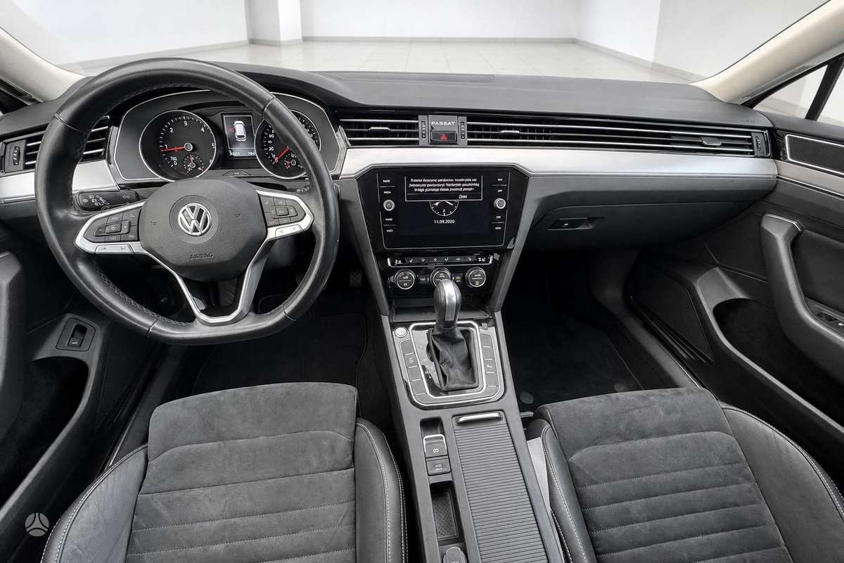 Volkswagen Passat - 5