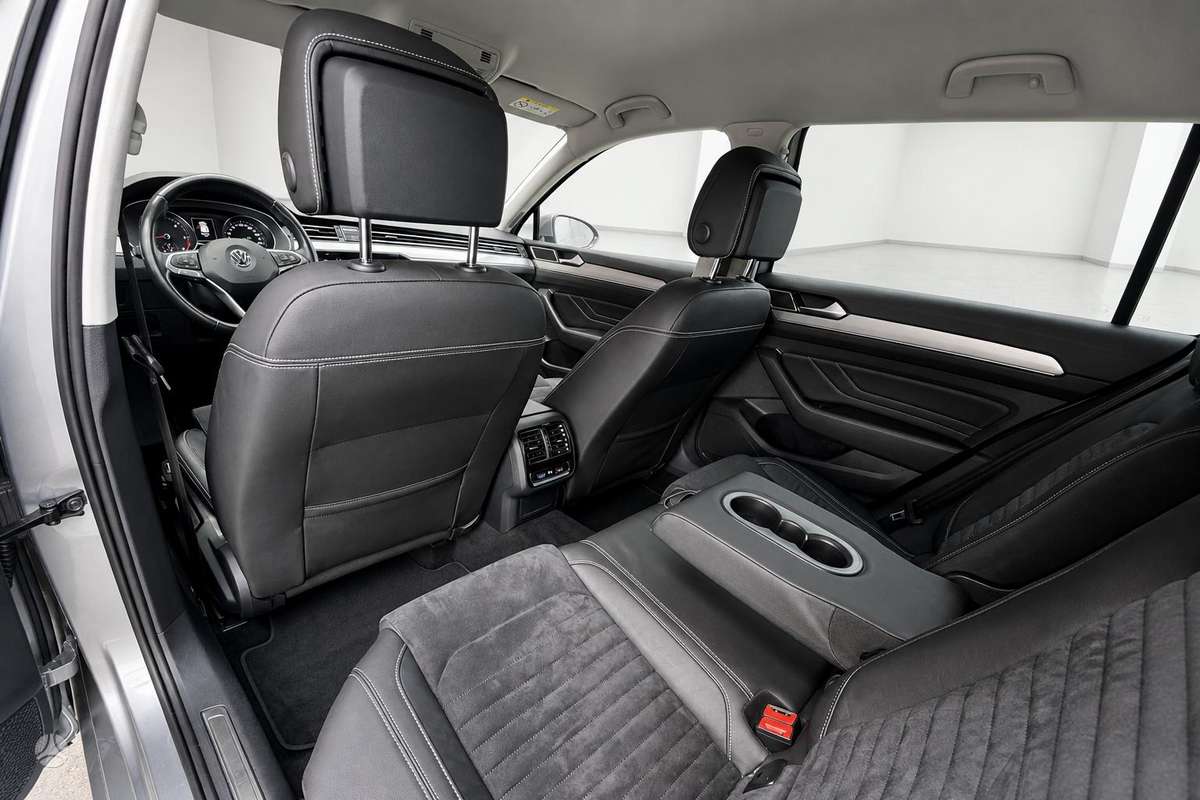 Volkswagen Passat - 6