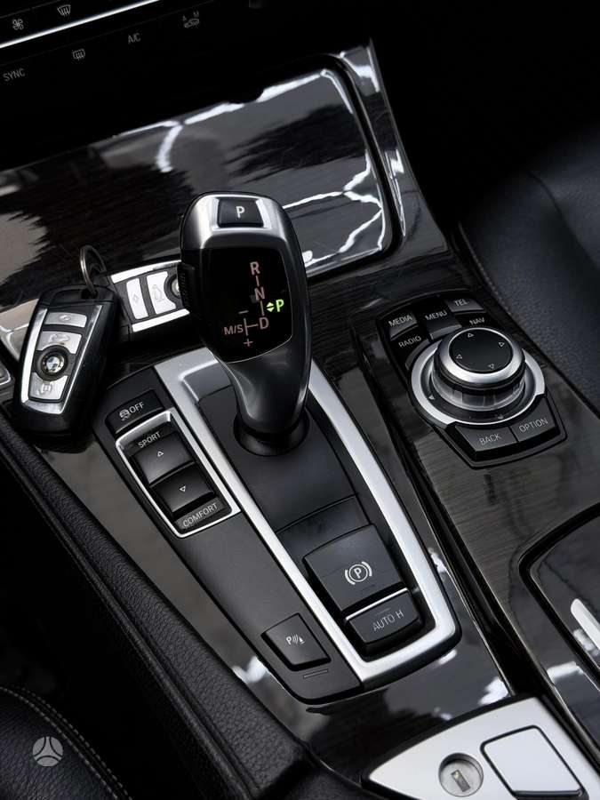 BMW 520, 2.0 l., wagon