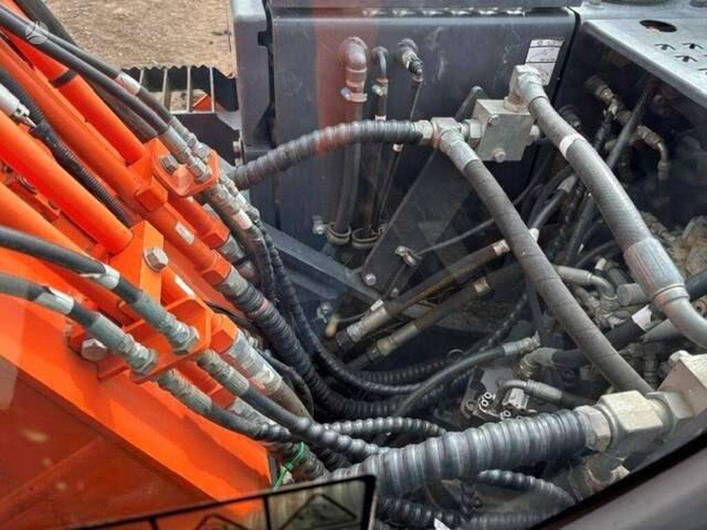 Doosan Doosan DX140LC-5, экскаваторы