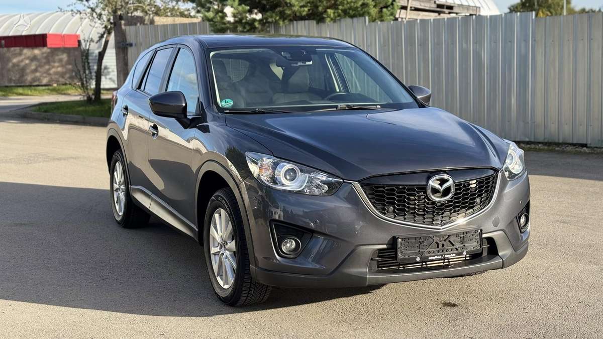 Mazda CX-5, 2.2 l., off-road / crossover
