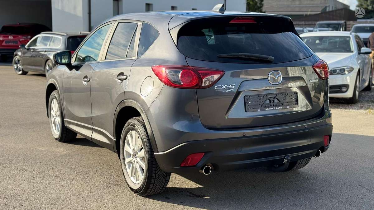 Mazda CX-5, 2.2 l., off-road / crossover