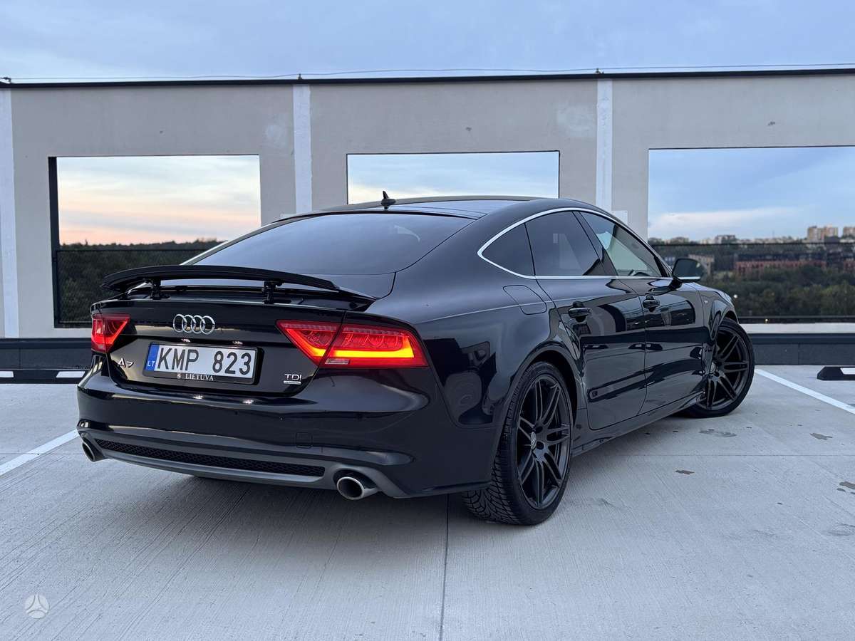 Audi A7, 3.0 l., hatchback
