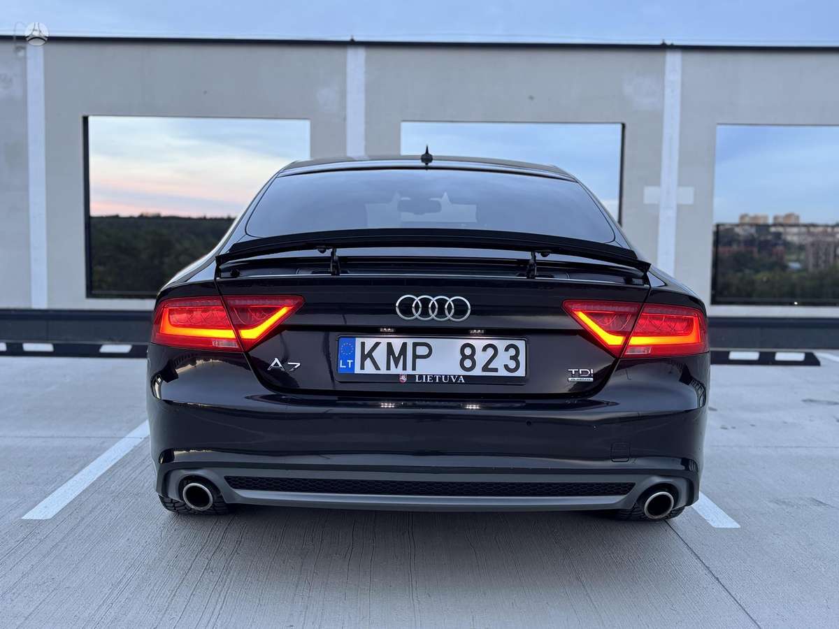 Audi A7, 3.0 l., hatchback