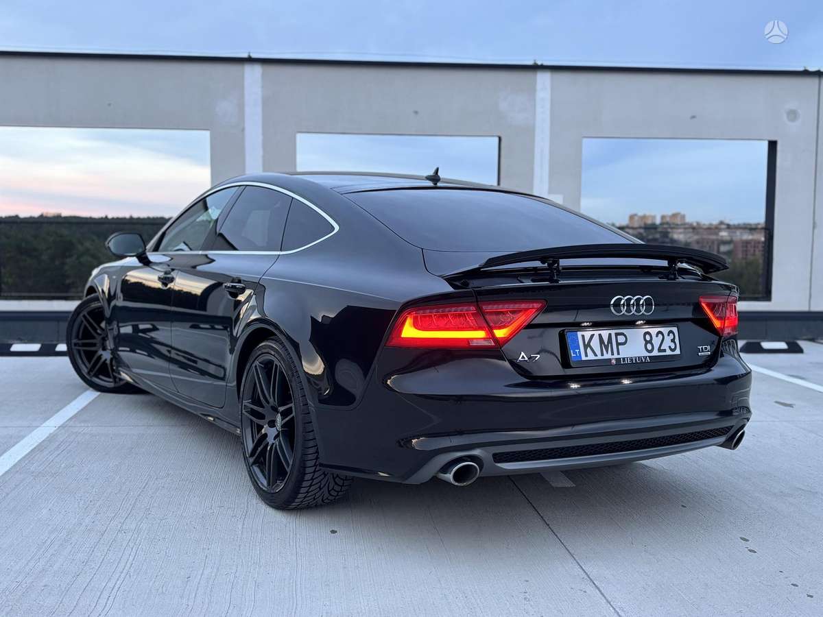 Audi A7, 3.0 l., Хэтчбек