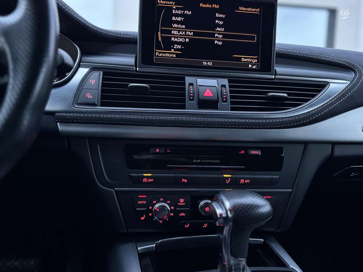 Audi A7, 3.0 l., hatchback