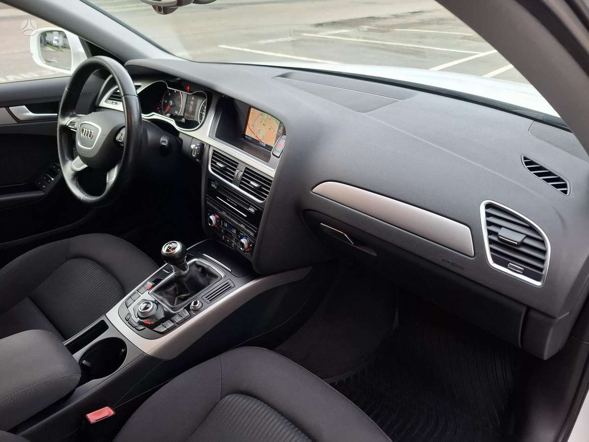 Audi A4, 2.0 l., Универсал