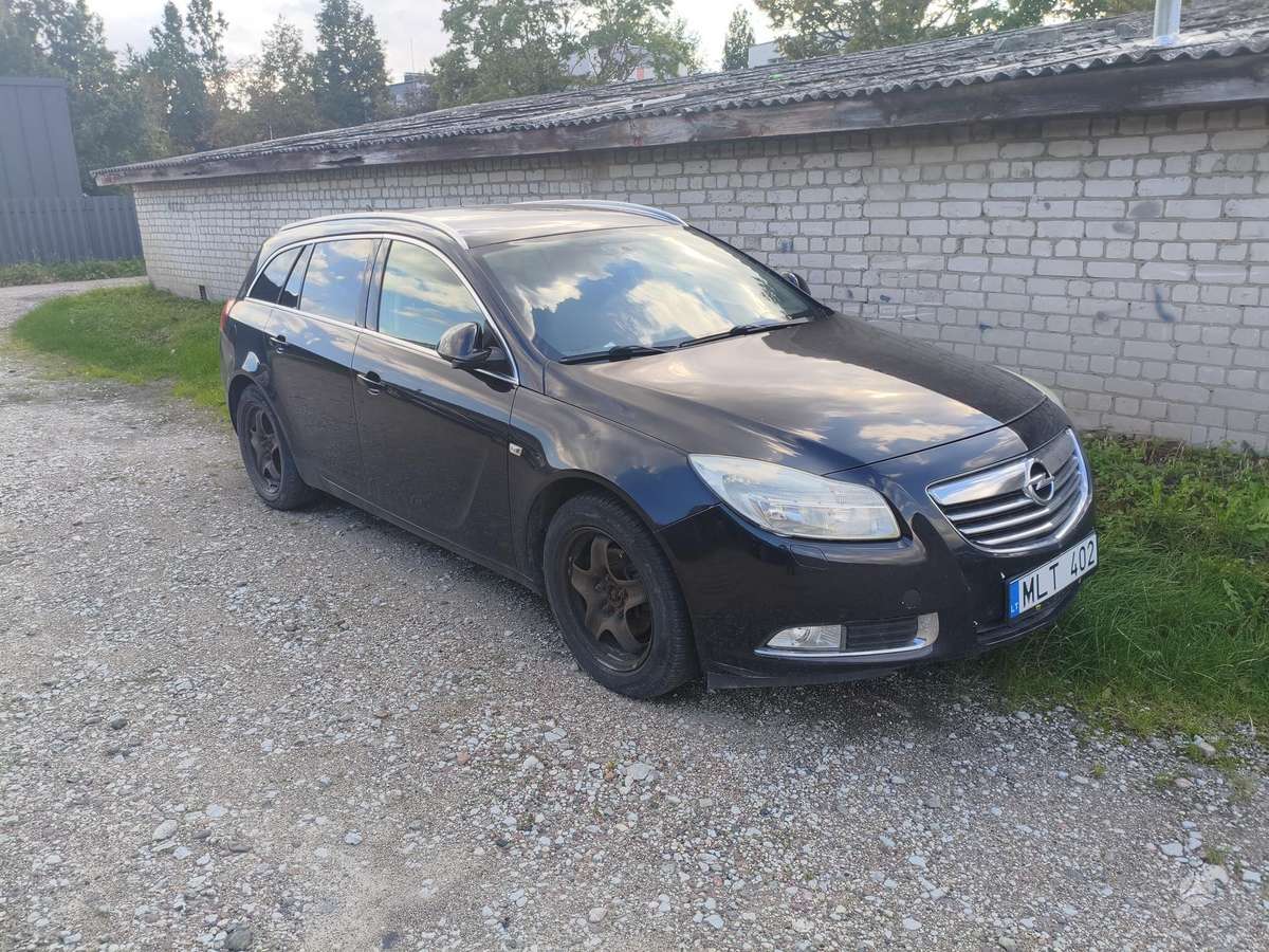 Opel Insignia, 2.0 l., Универсал