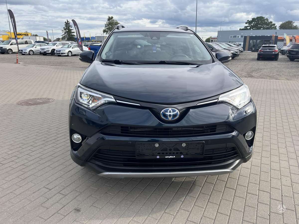 Toyota RAV4 - 3