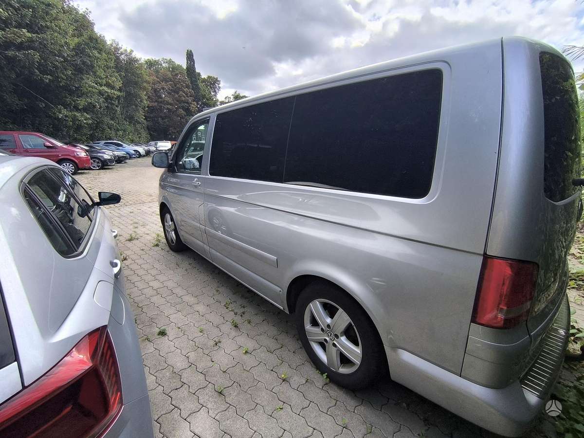 Volkswagen Multivan - 4