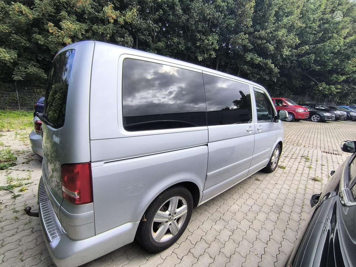Volkswagen Multivan, 2.0 l., Минивэн