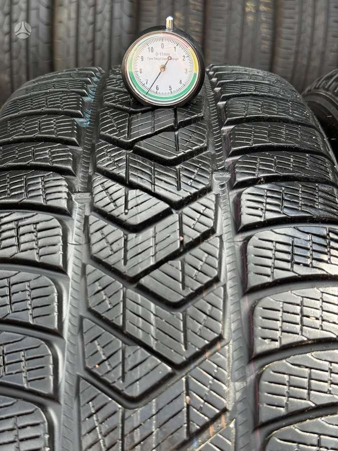 Pirelli SCORPION WINTER 2024m., winter 235/60 R18